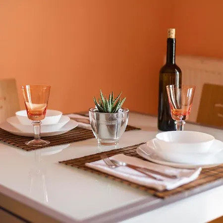 Dimsim Home-σπίτι με όνομα