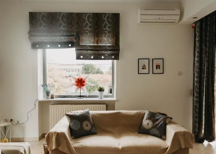 Dimsim Home-σπίτι με όνομα 트리칼라